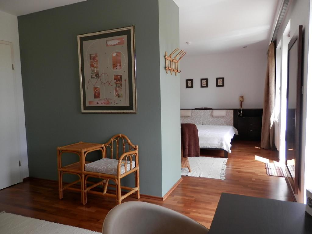 Csiki Apartman Budaörs Pokój zdjęcie